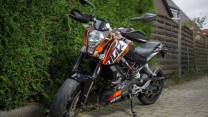 KTM Duke 125