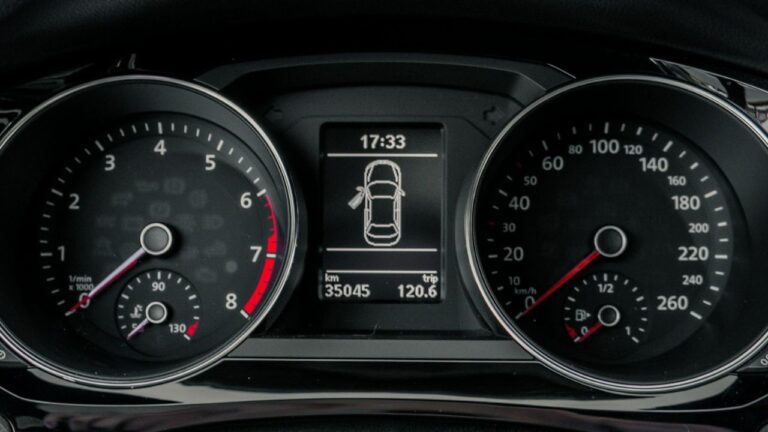 Régime moteur à 130 km/h